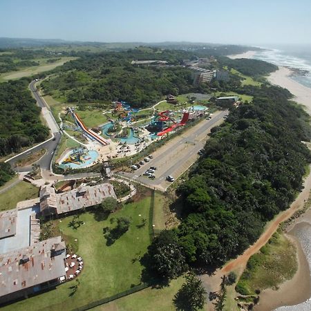 Wild Coast Sun Hotel Порт Едуард Екстериор снимка