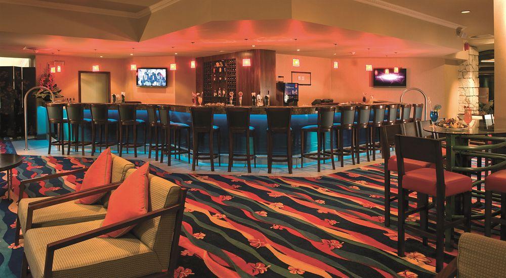 Wild Coast Sun Hotel Порт Едуард Екстериор снимка